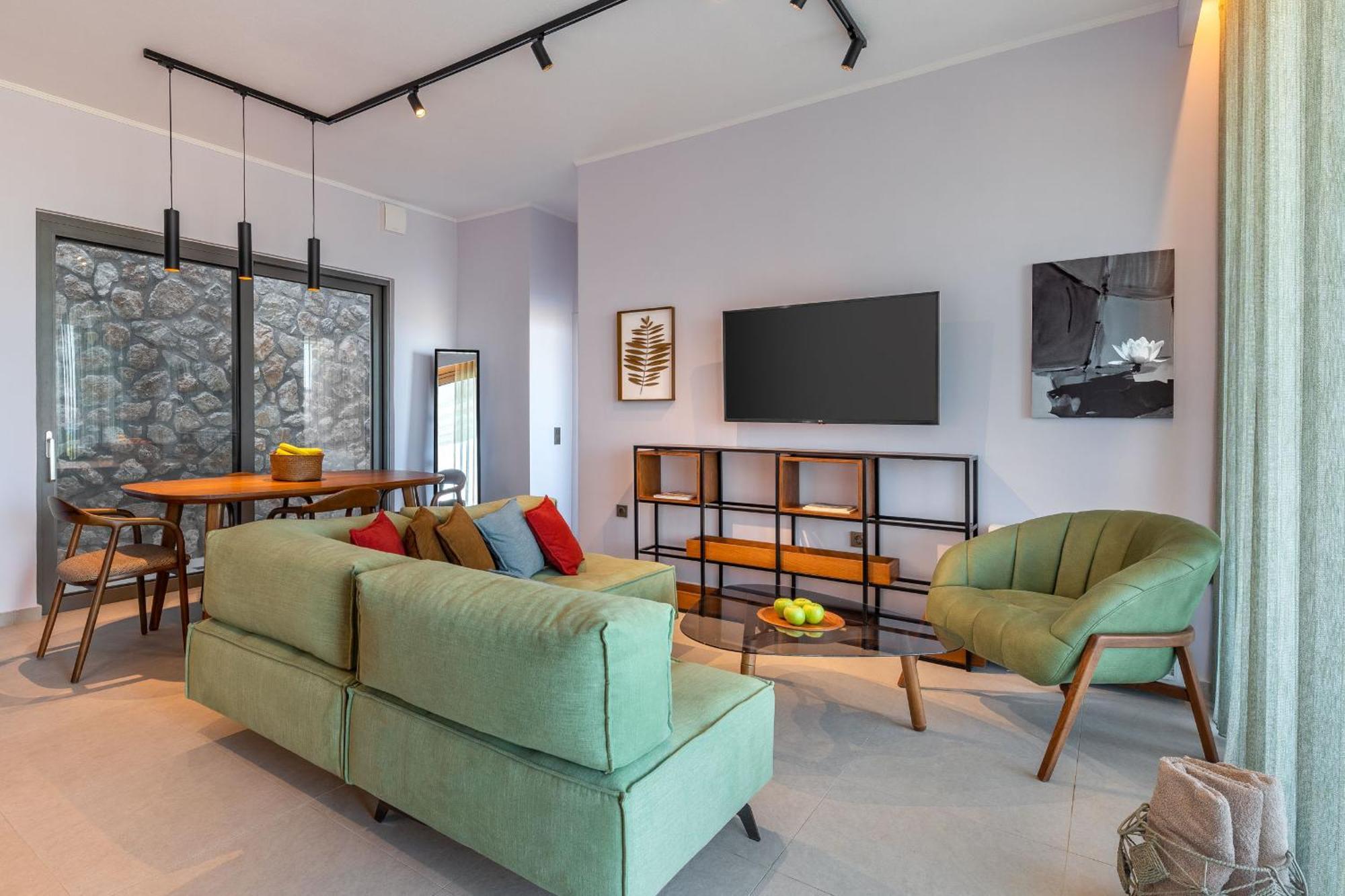 Z 4 Luxury Villas 圣爱奥尼斯米科 外观 照片
