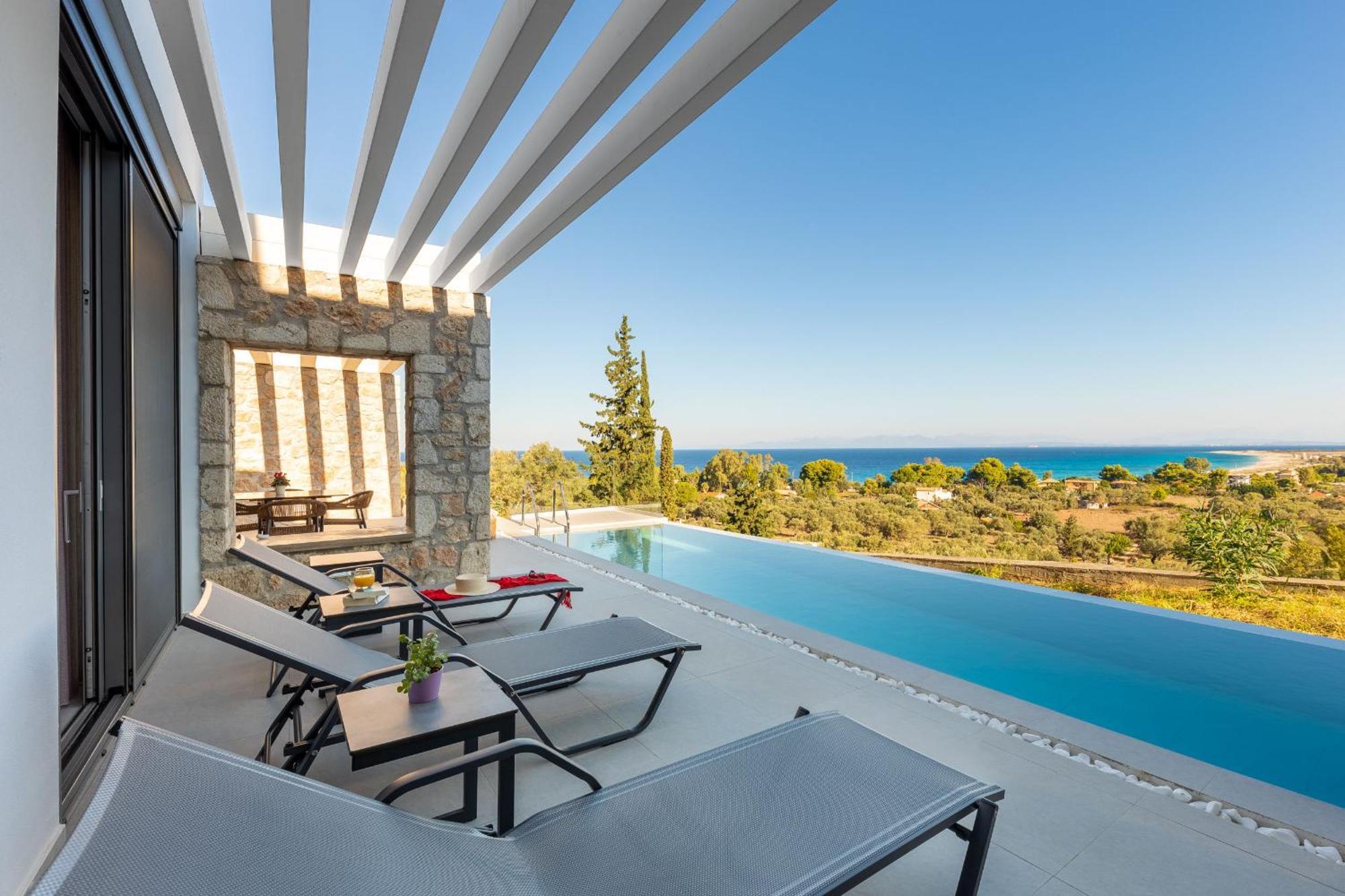 Z 4 Luxury Villas 圣爱奥尼斯米科 外观 照片