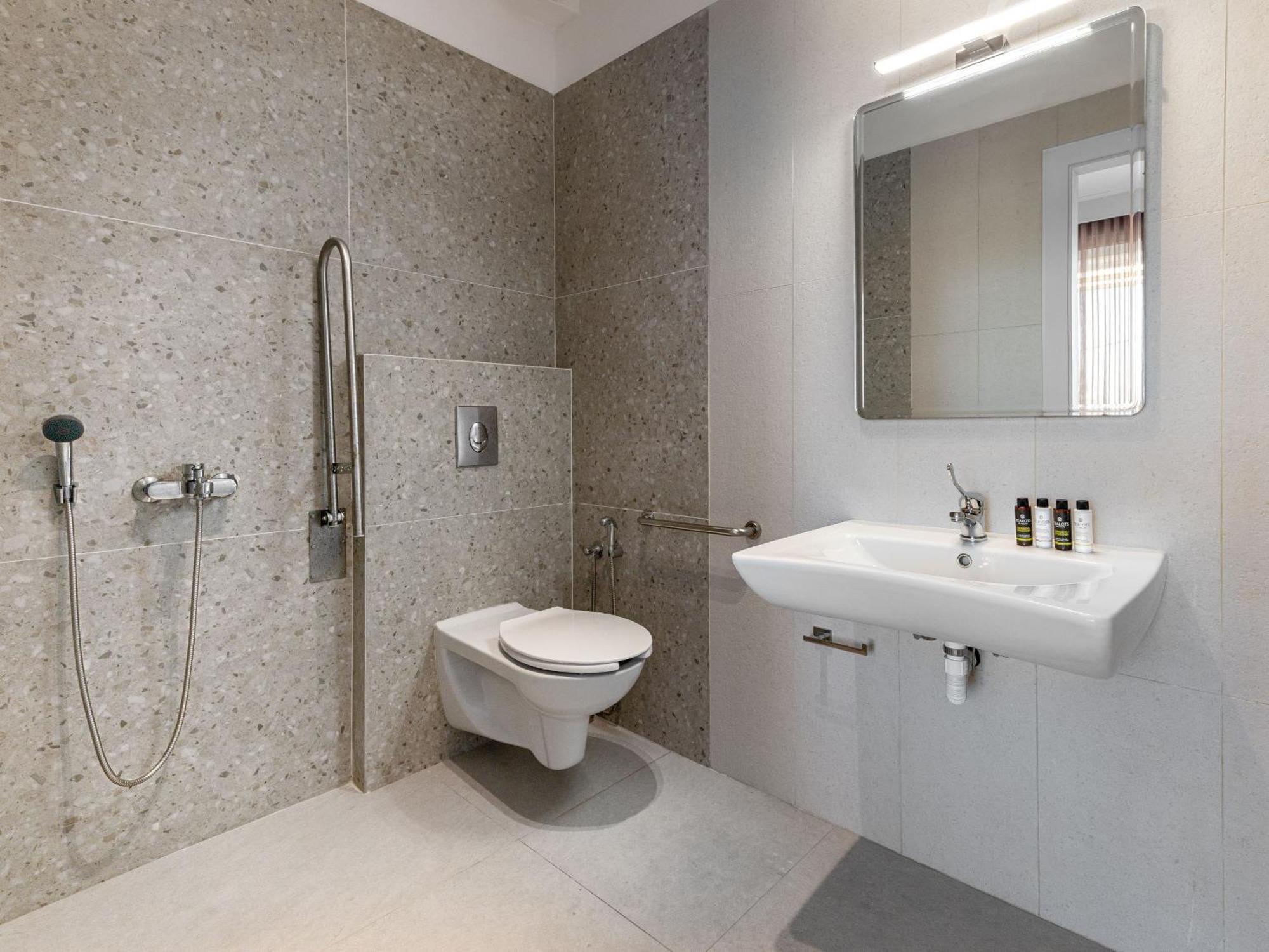 Z 4 Luxury Villas 圣爱奥尼斯米科 外观 照片