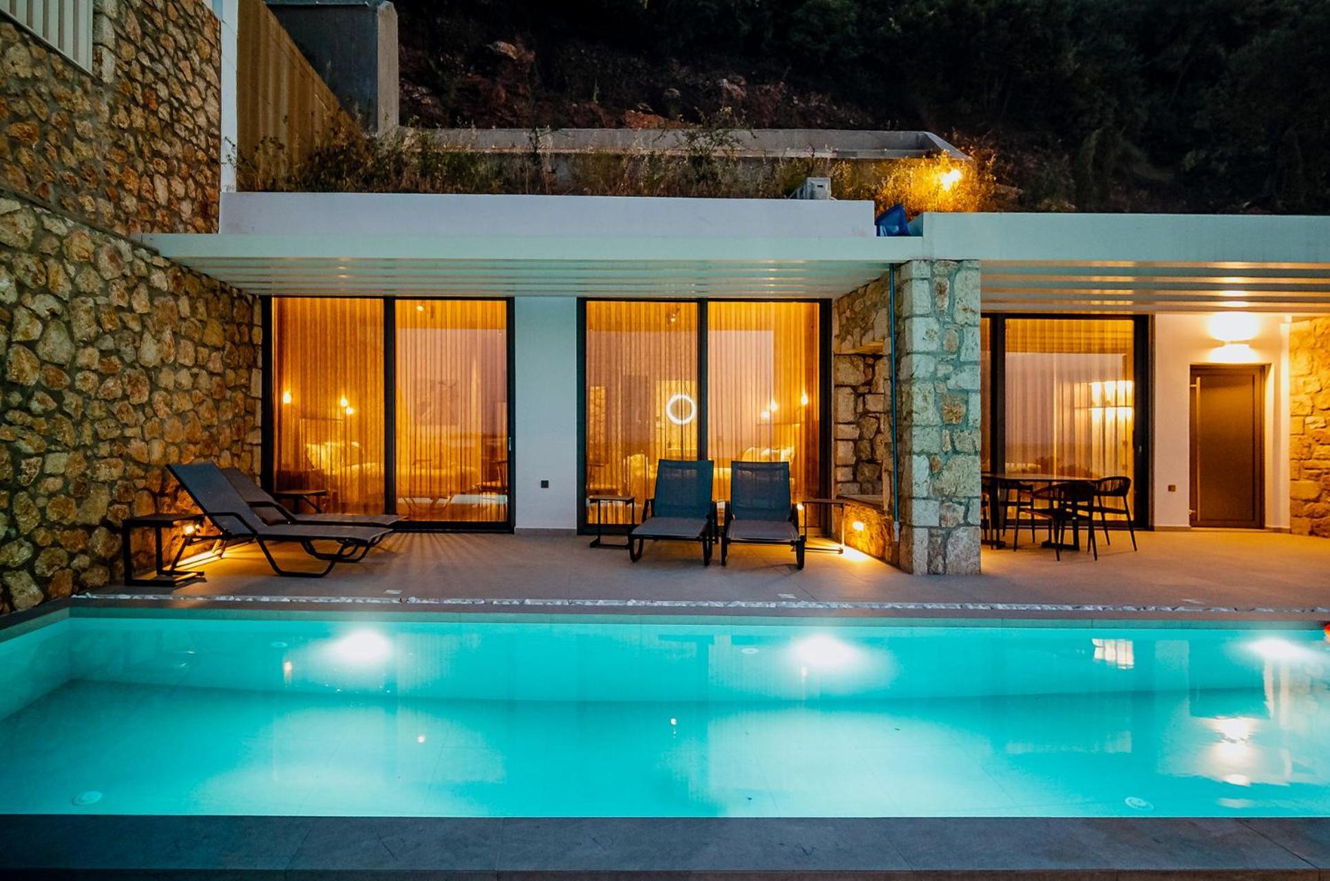 Z 4 Luxury Villas 圣爱奥尼斯米科 外观 照片